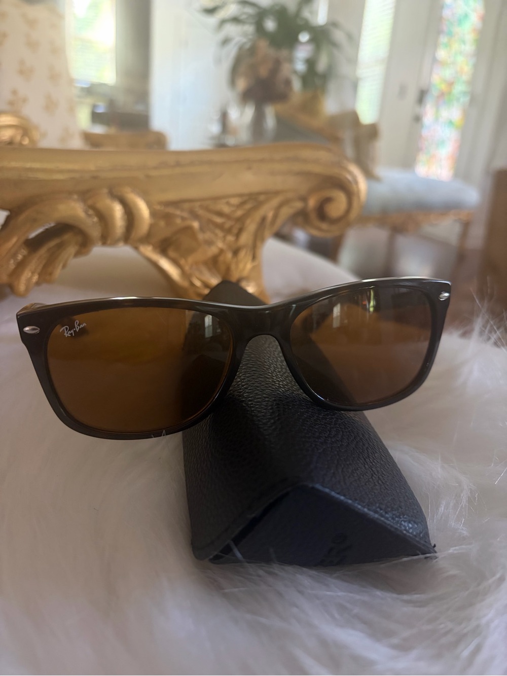 Ray-Ban Wayfarer Sunglasses in Black with Brown Lenses ray ban 2132